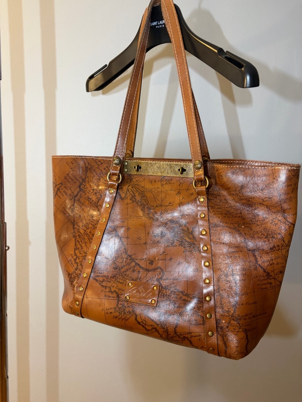 Large EUC Patricia Nash Tan Leather Map-Print Studded Tote